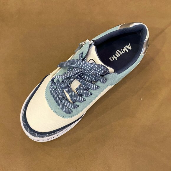 Alegria - Averie Indigo - Multiple Sizes (NEW W/ BOX) - Picture 2 of 3